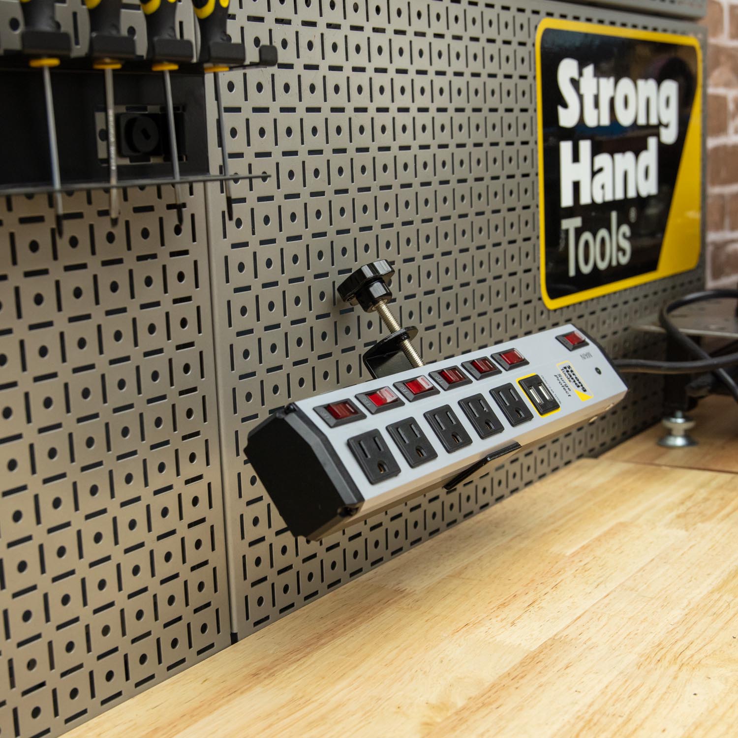 Power Strip + Magnetic Mount Combo