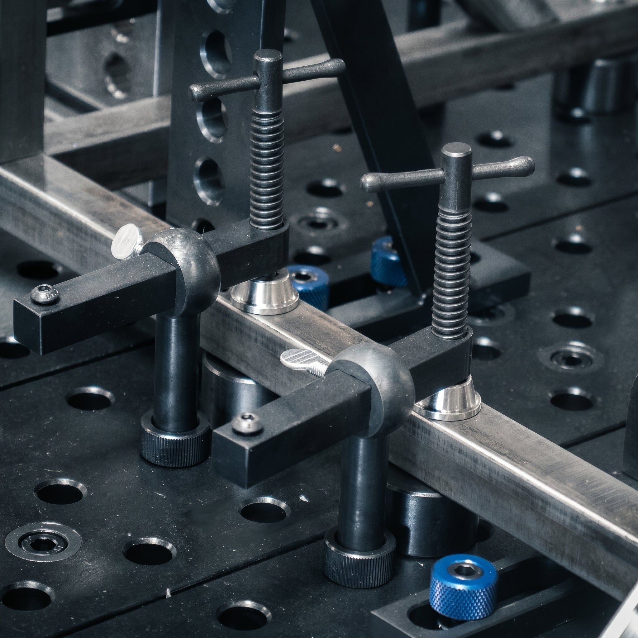 T-Post Clamps - 5/8" System Fixture