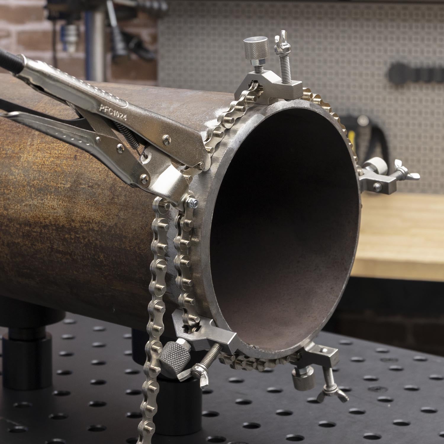 "The Python" Pipe Alignment Chain Pliers