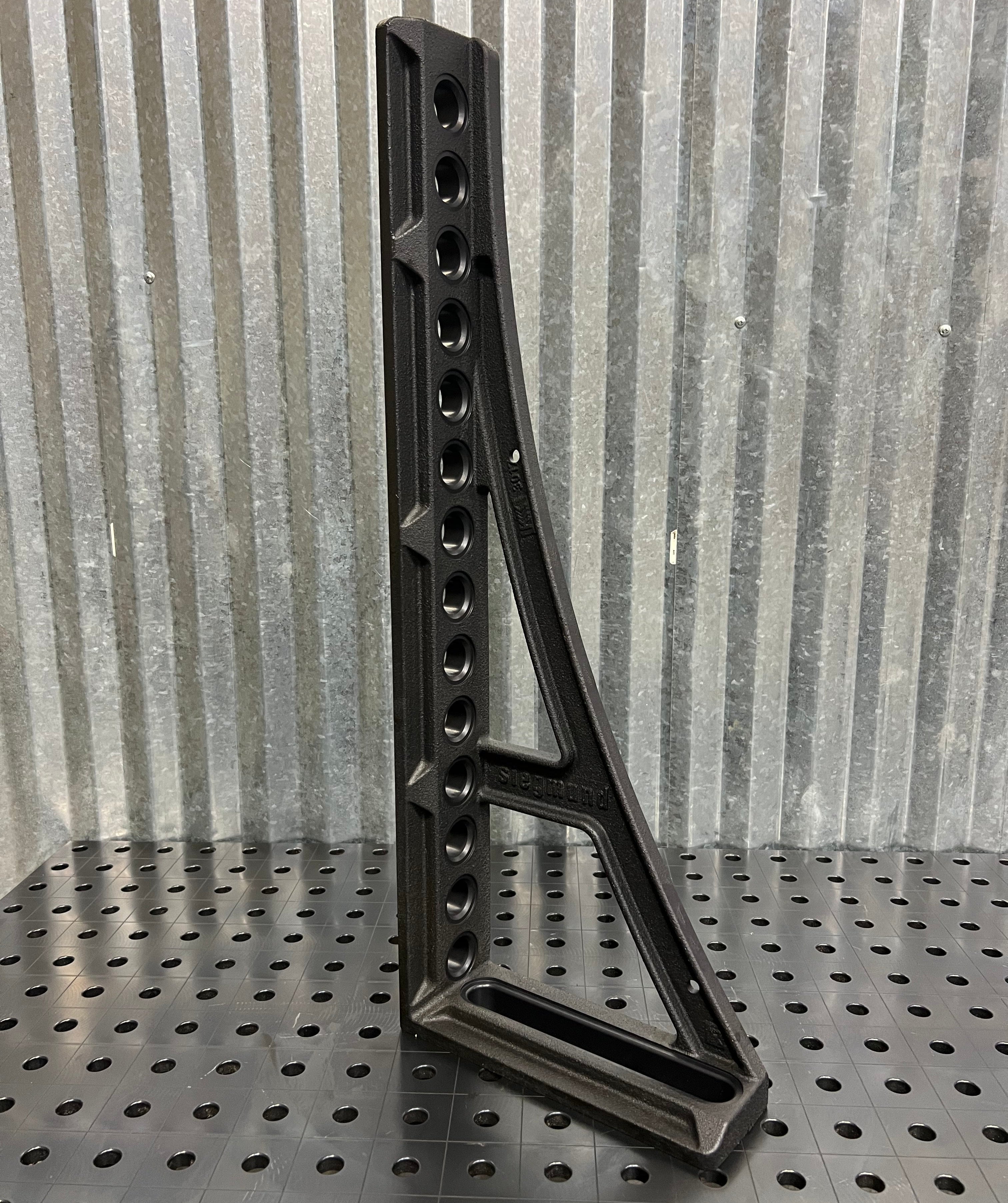 G Right Stop and Clamping Square, 750 mm, Nitrided [Open Box]