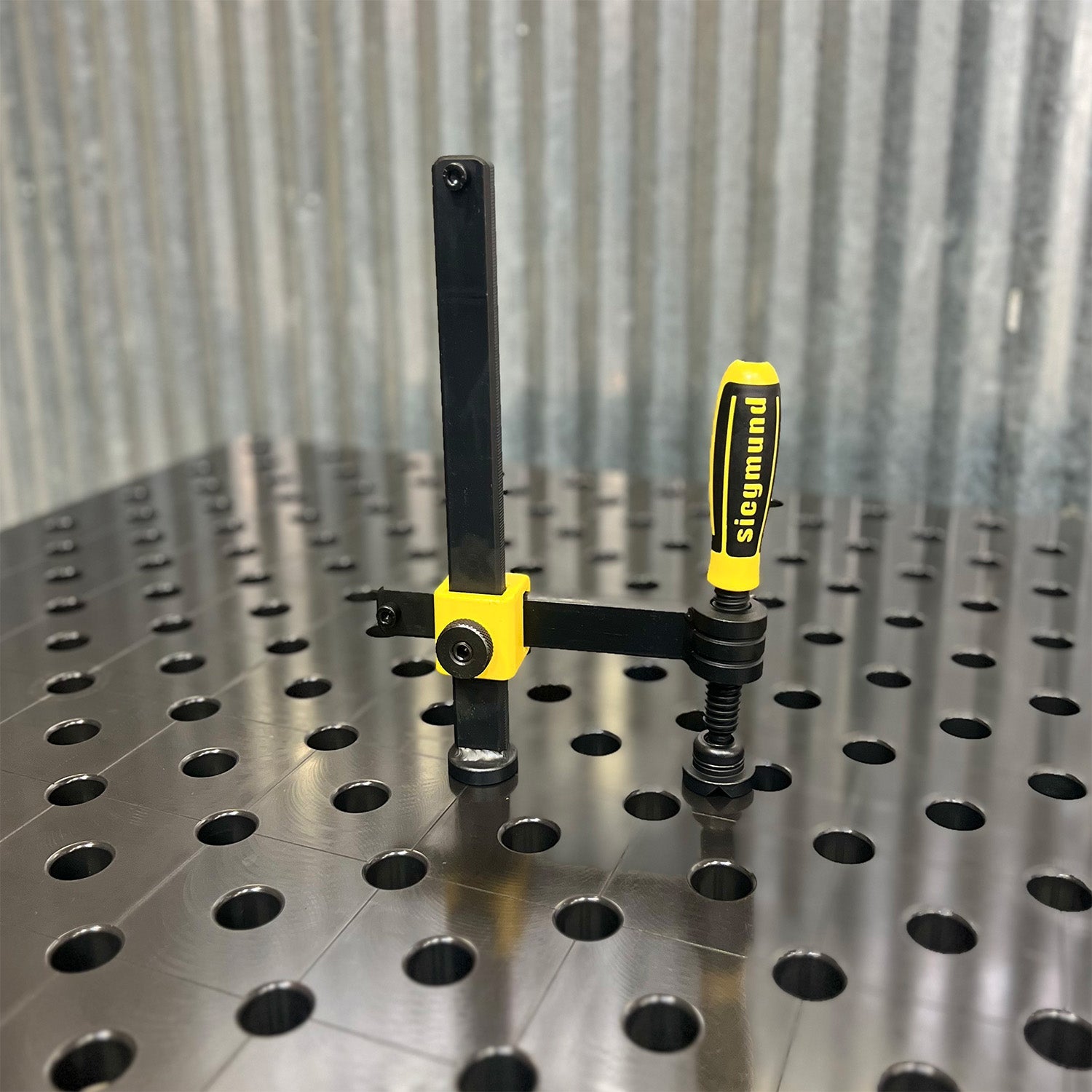 Professional Screw Clamp, 28 mm