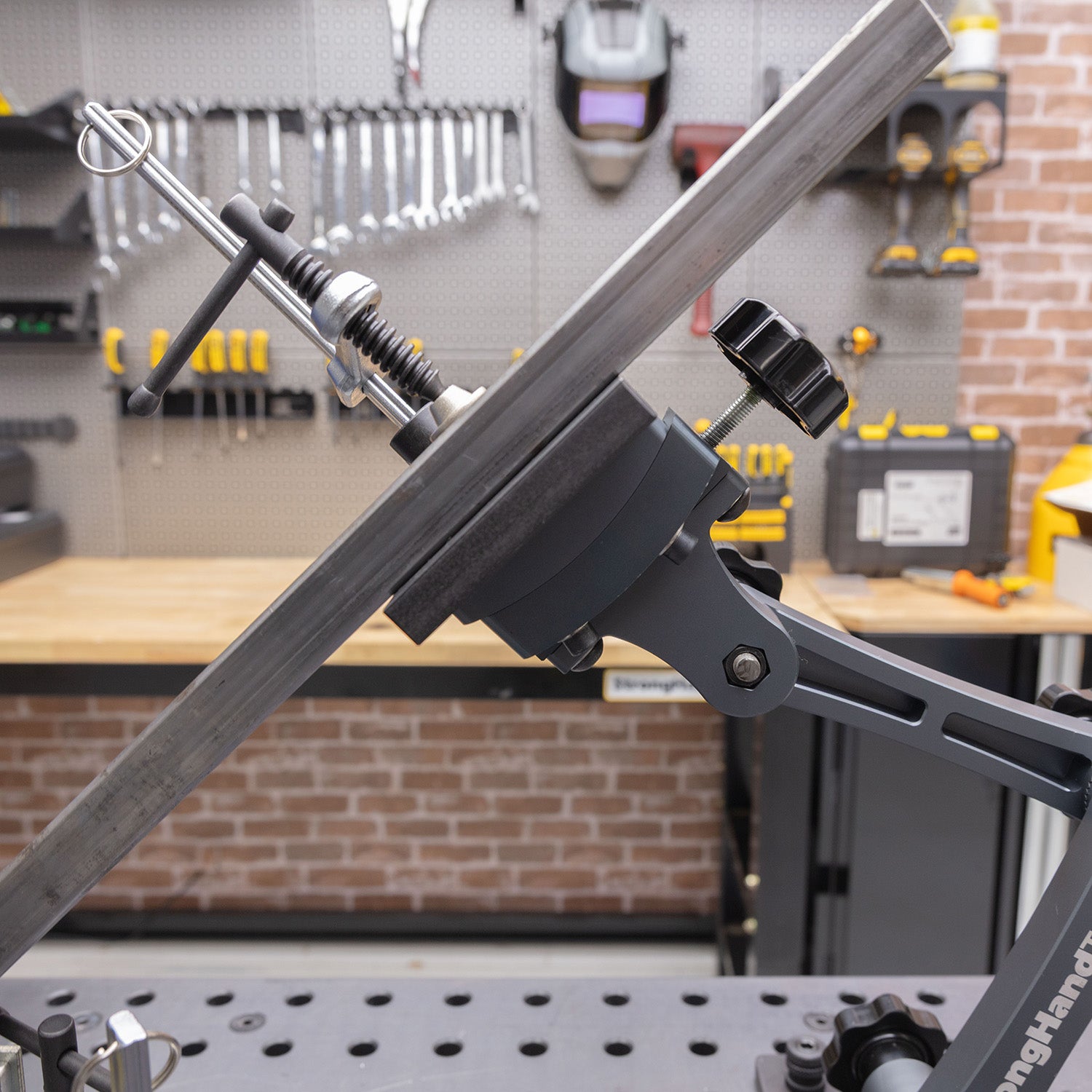 VersaMount Swivel Arm & Mounting Plates