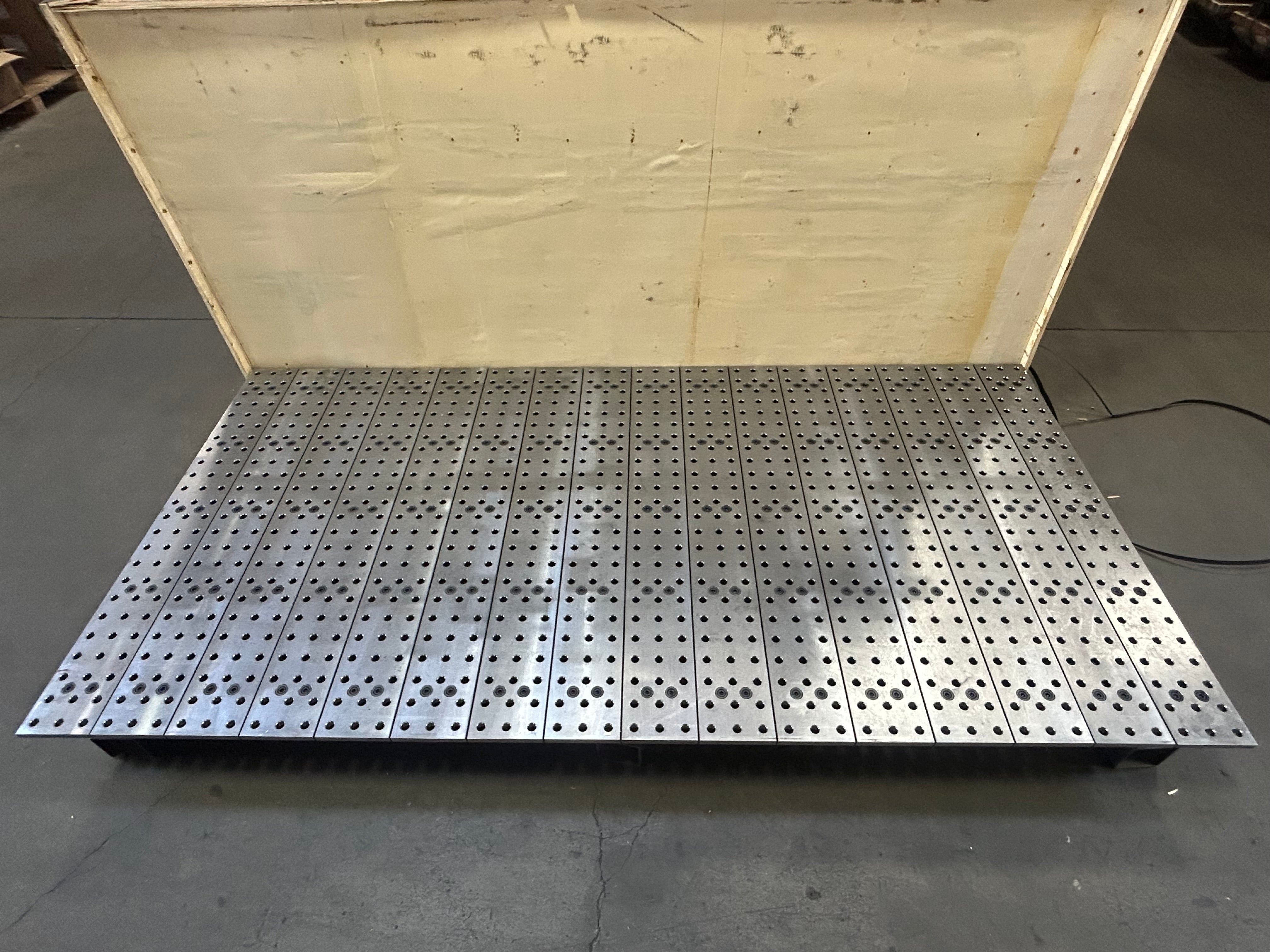 MAX Tabletop, 8' x 4', Standard [Blemished]