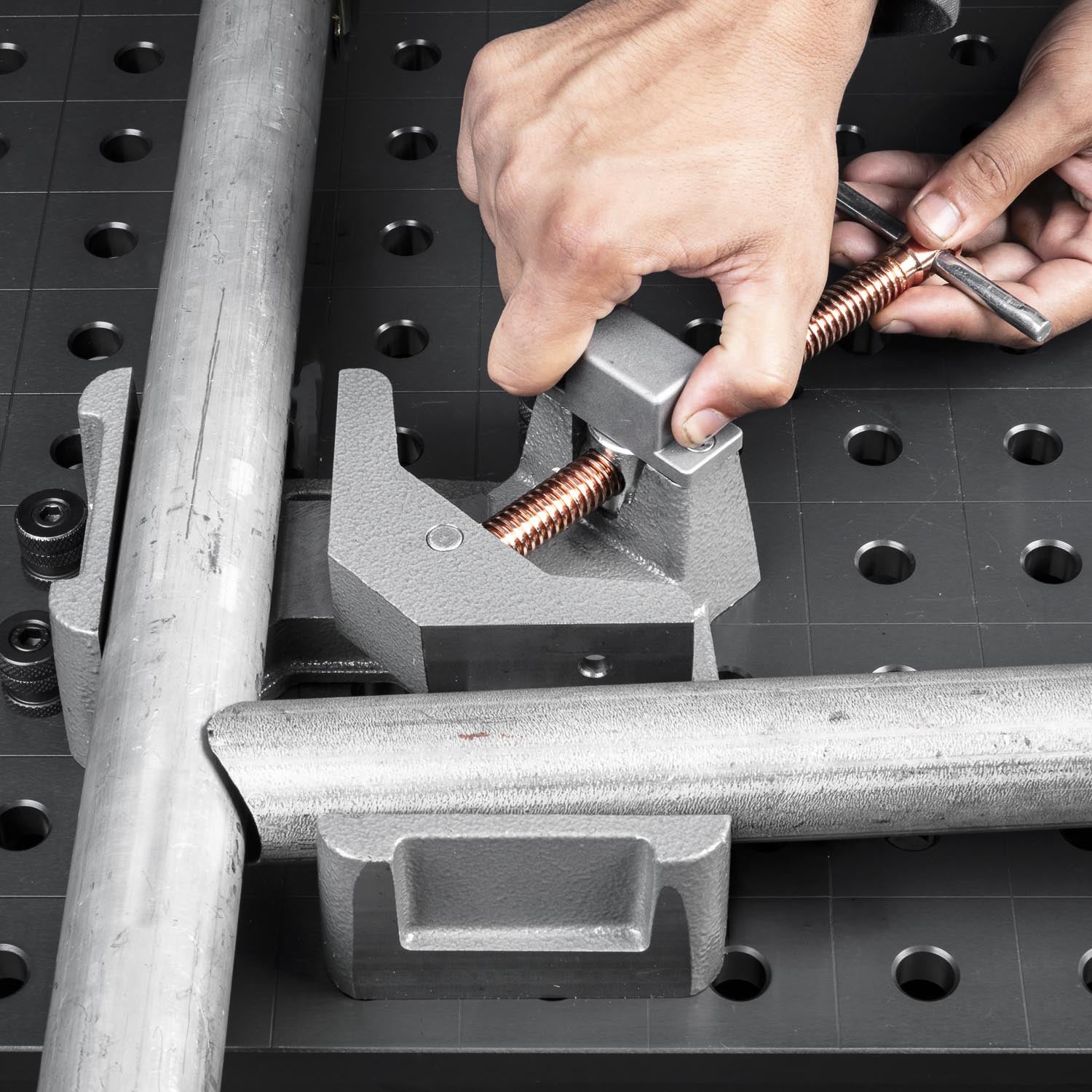 2-Axis Fixture Vises