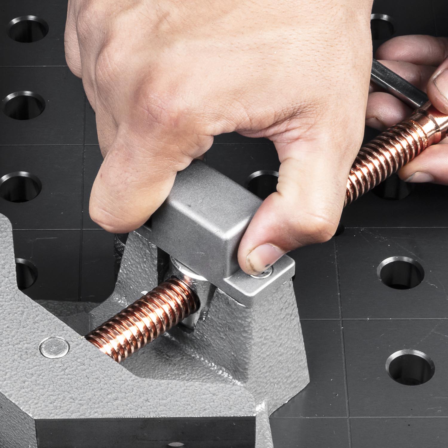 2-Axis Fixture Vises
