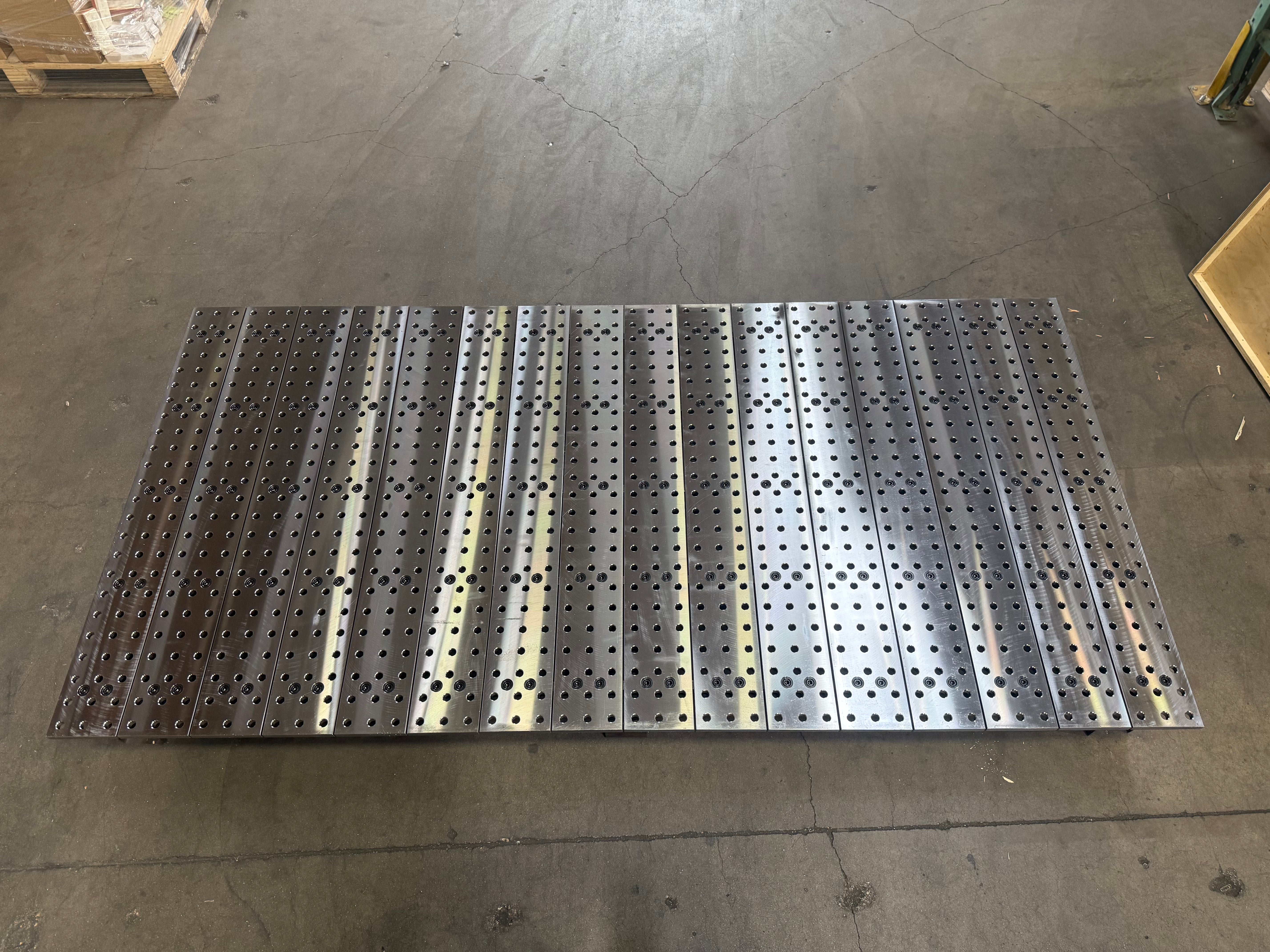 MAX Tabletop, 8' x 4', Standard [Blemished]