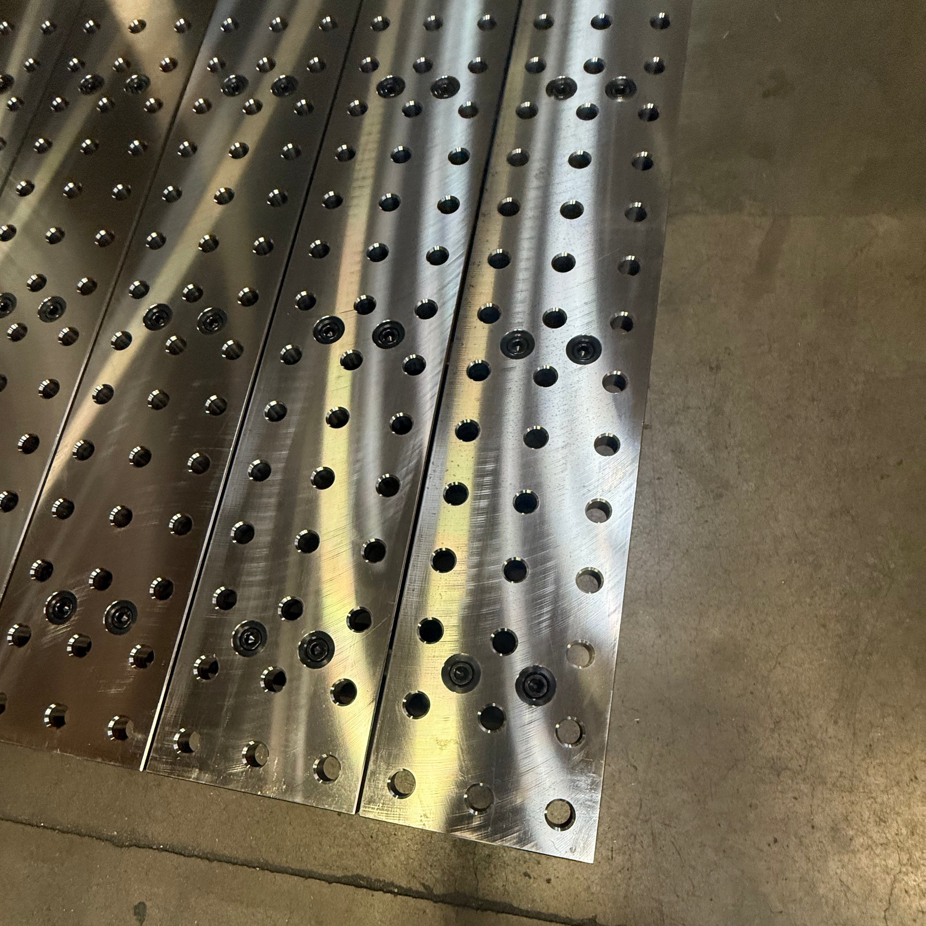 MAX Tabletop, 8' x 4', Standard [Blemished]