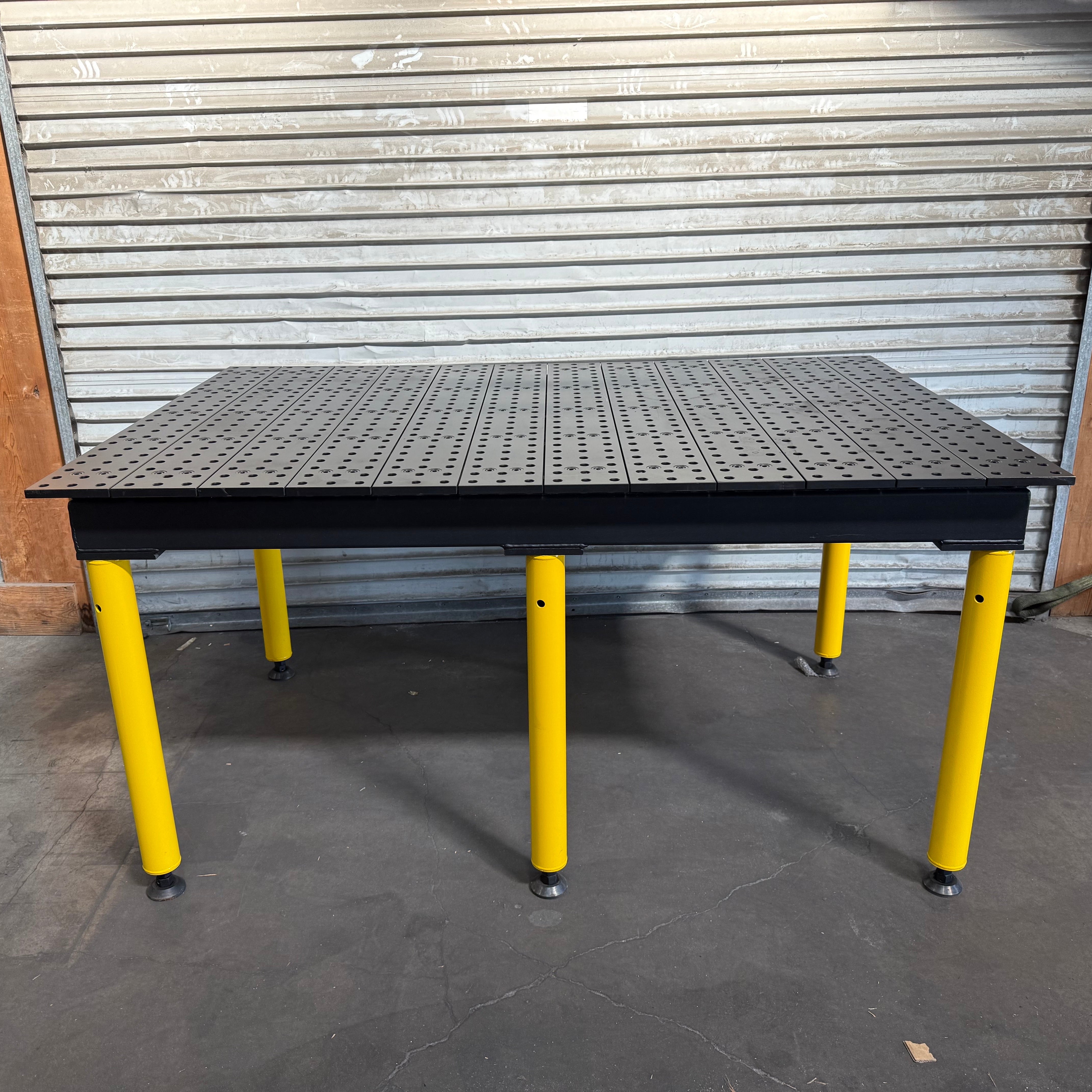 MAX Tabletop, 6' x 4', Nitrided [Blemished]