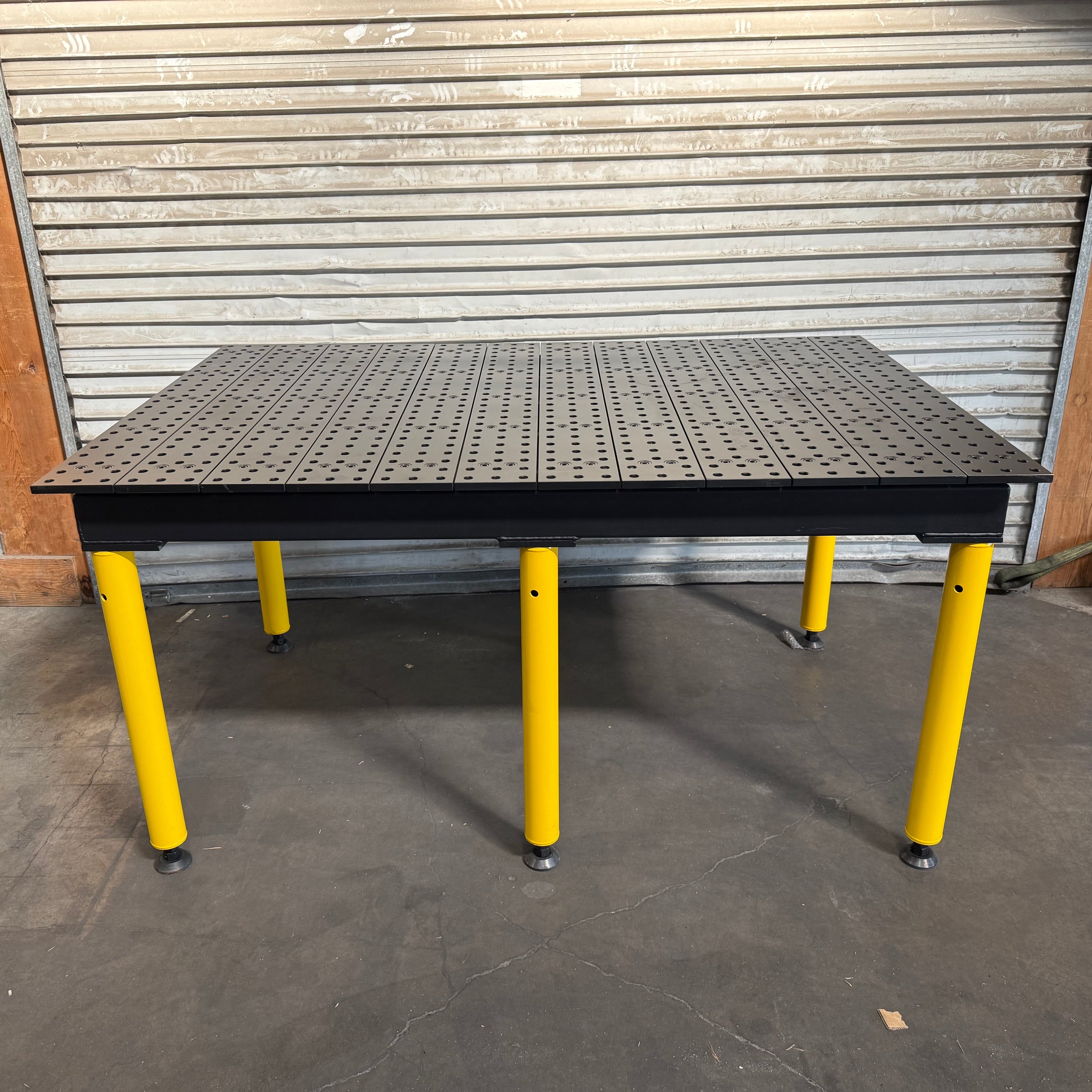 MAX Tabletop, 6' x 4', Nitrided [Blemished]