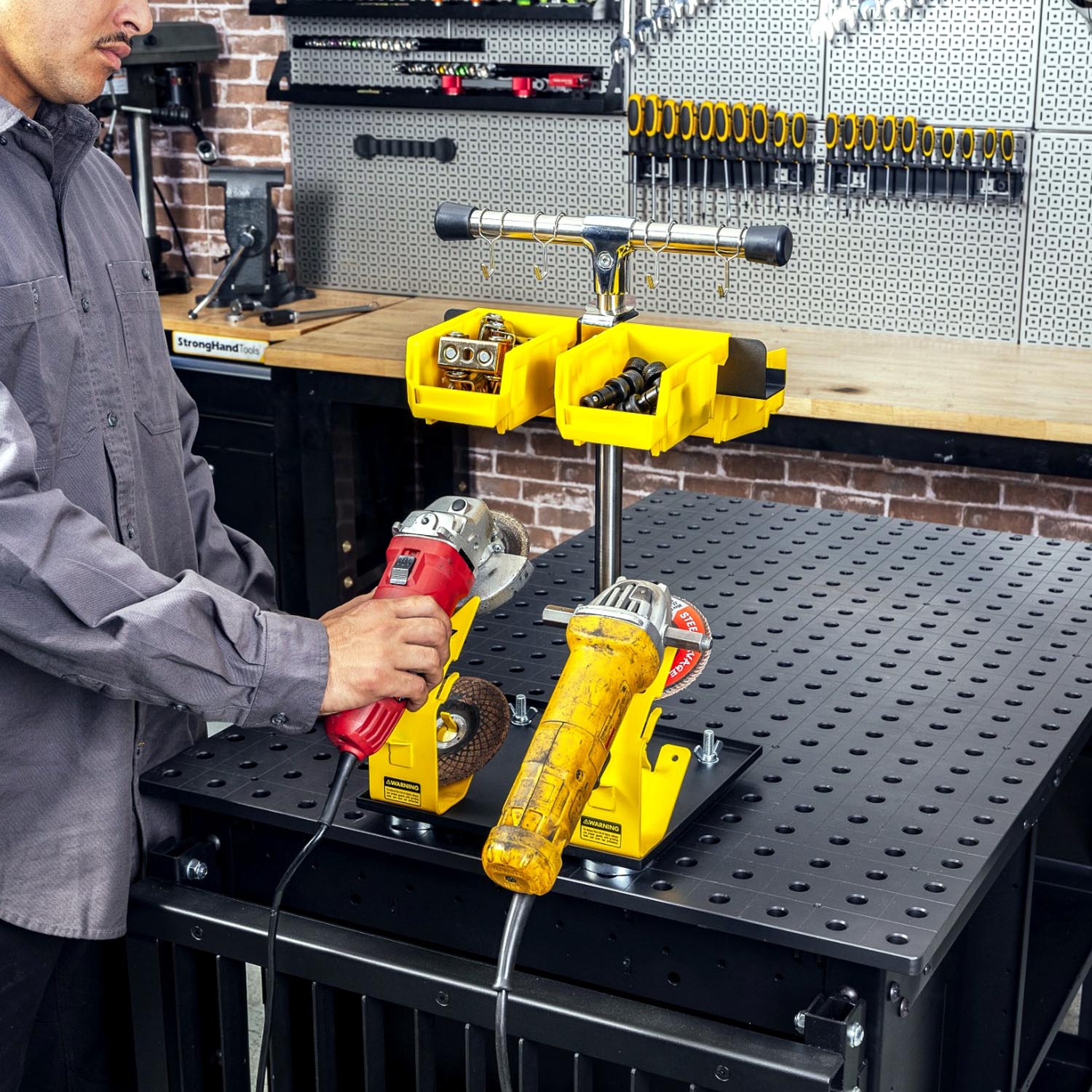 Magnetic Dual Grinder Storage