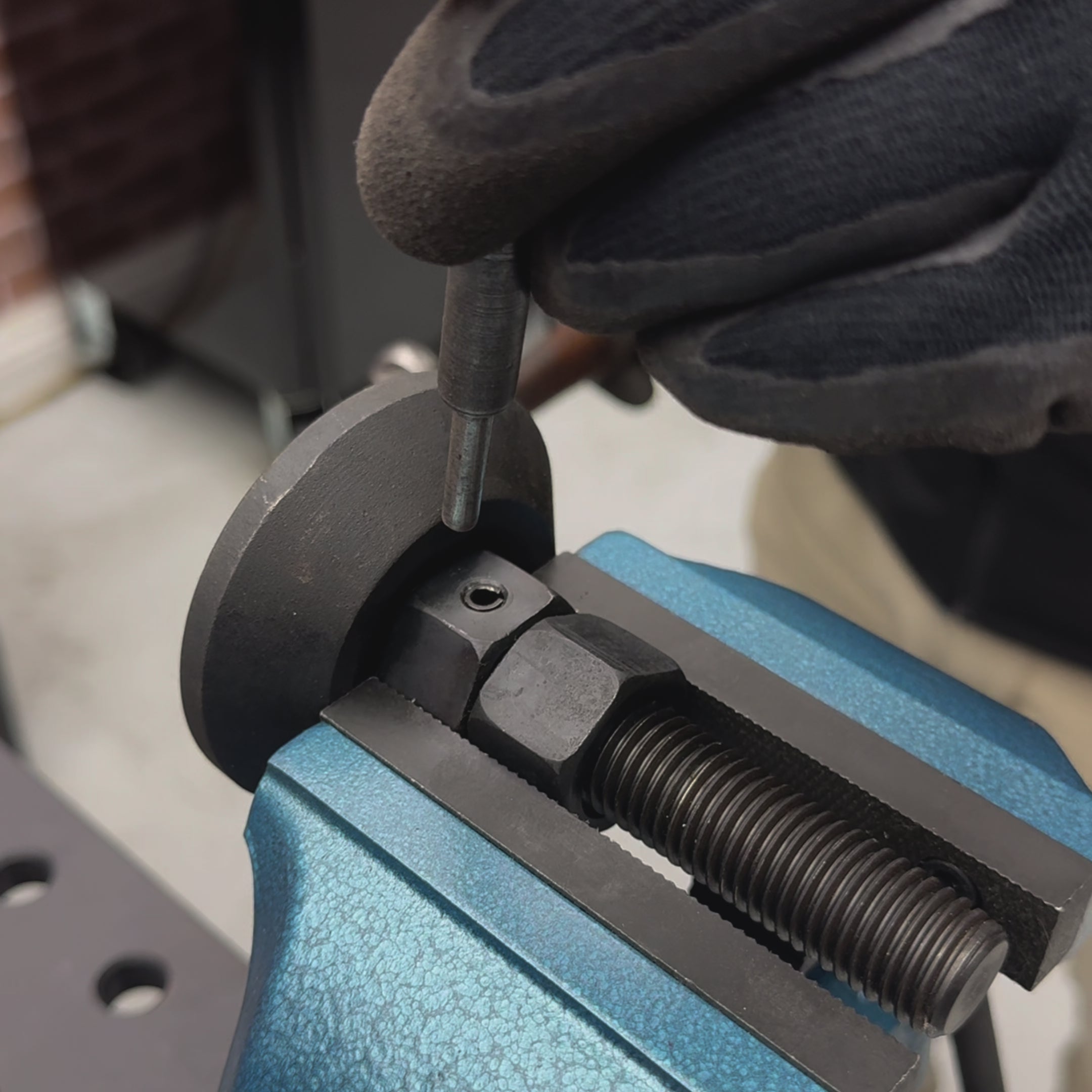 Load video: Leg Anchoring Pad, for 5/8&quot; Tables