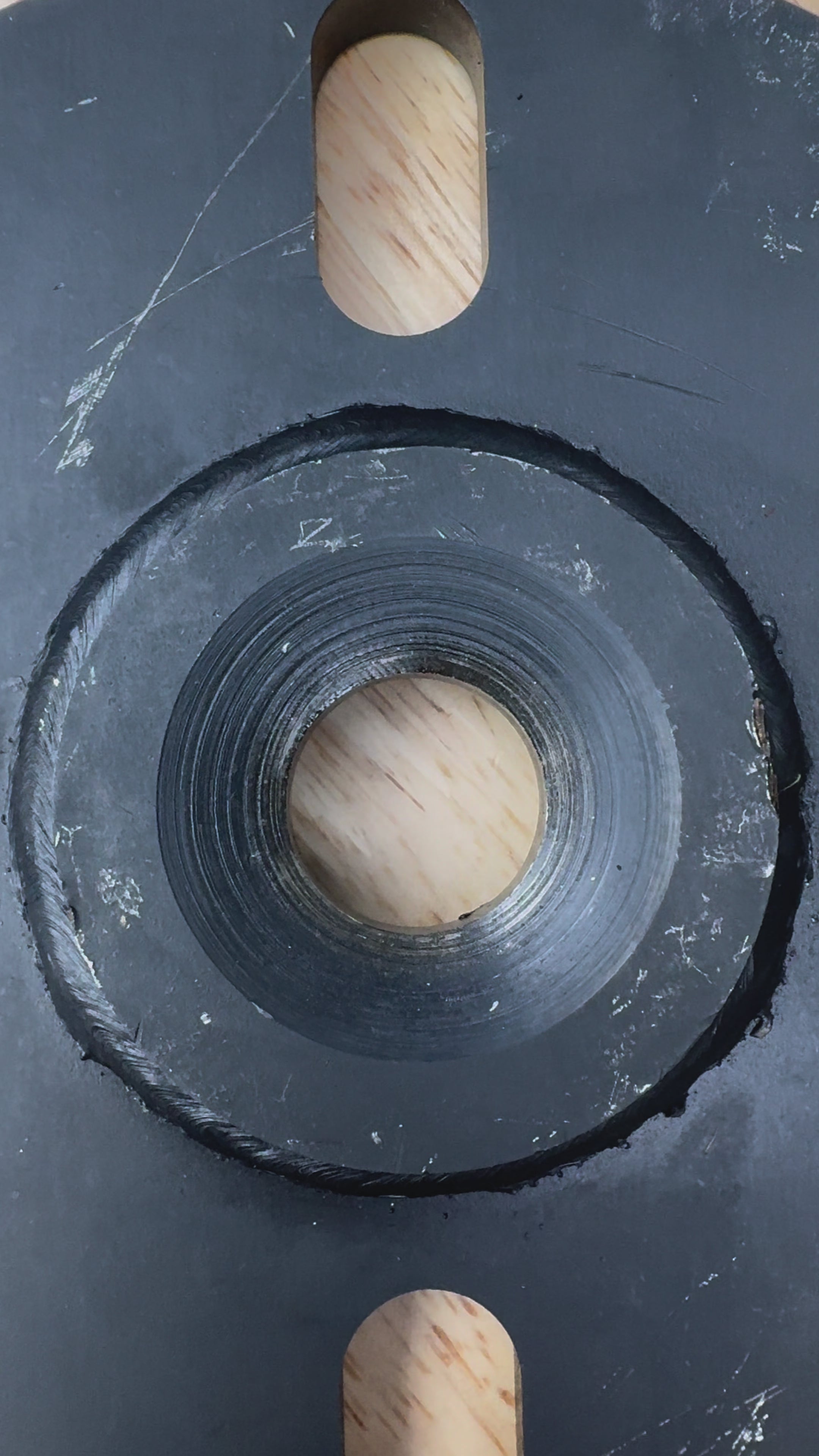 Load video: Leg Anchoring Pad, for 5/8&quot; Tables