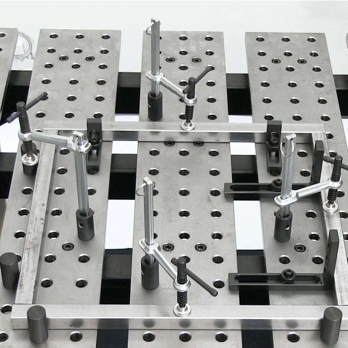 Slotted Tables, 4' × 3' (47" x 38") Table, 5/8" System (Older Version)