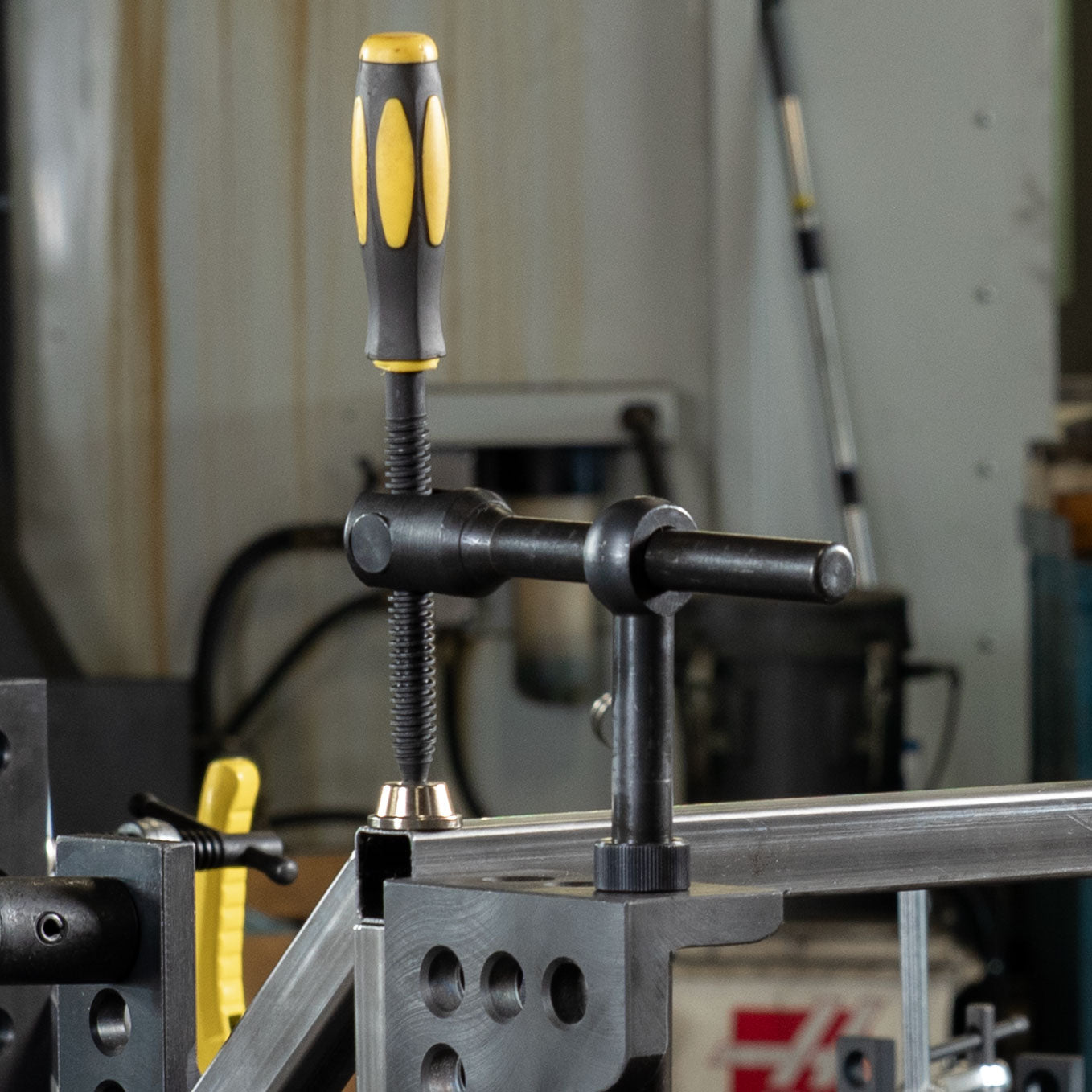 T-Post Clamps - 5/8" System Fixture